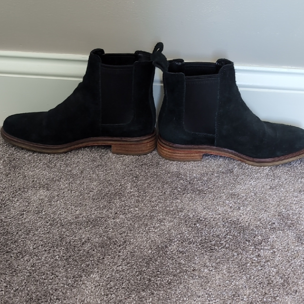 Clarks Black Suede Ankle Boots - Picture 2 of 6